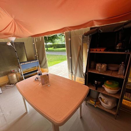 Camping De Montlouis-Sur-Loire Εξωτερικό φωτογραφία